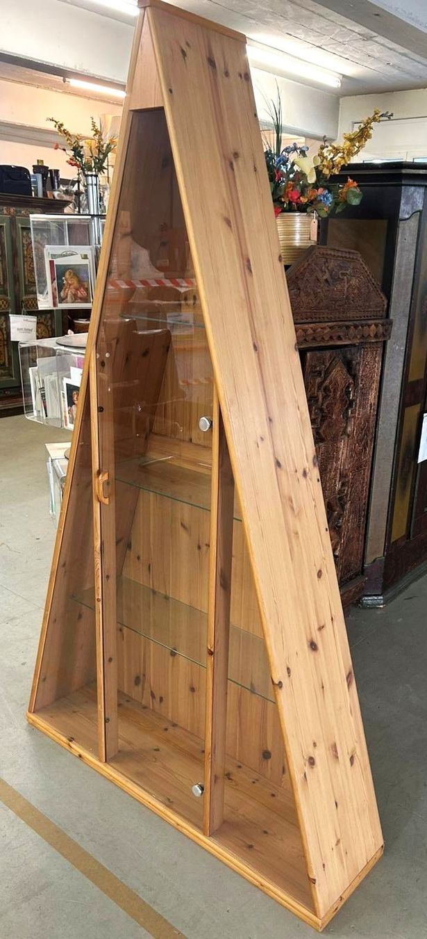 Scaffali: Pyramiden-Regal - H 200cm – Usato da Oftringen venduto da Vucki