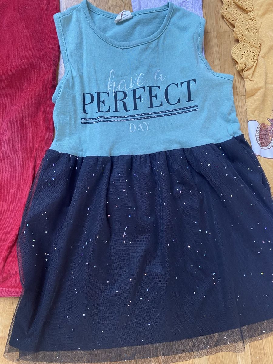 H&M Kleiderpakete & -sets: Kleiderset – Gebraucht aus Blonay von art_7f87 8