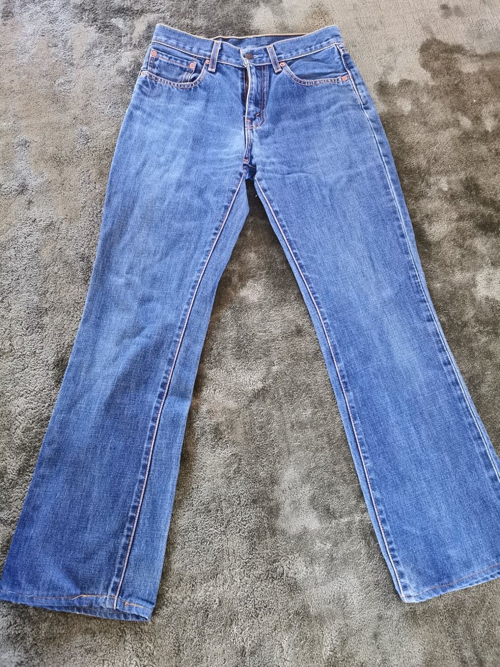 Levi's Jeans: Levi's Jeans 29 / 32 – Usato da Luzern venduto da Brueschi