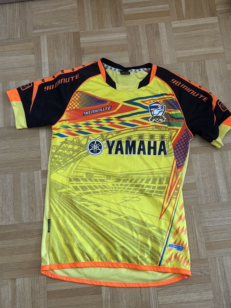 Canottiere & Pantaloni: Maillot Thaïlande  – Usato da Genève venduto da Pirou212