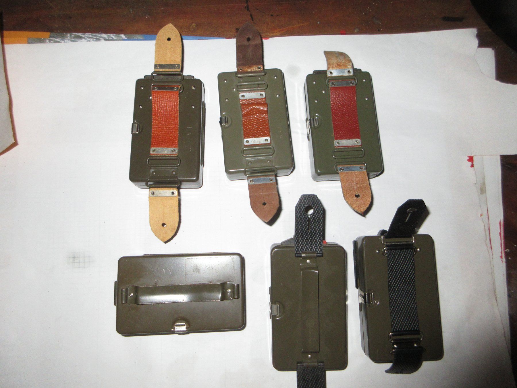 Schweizer Armee Lampade: 4 Stück Armee-Taschenlampen – Usato da Ins venduto da Ener52 2
