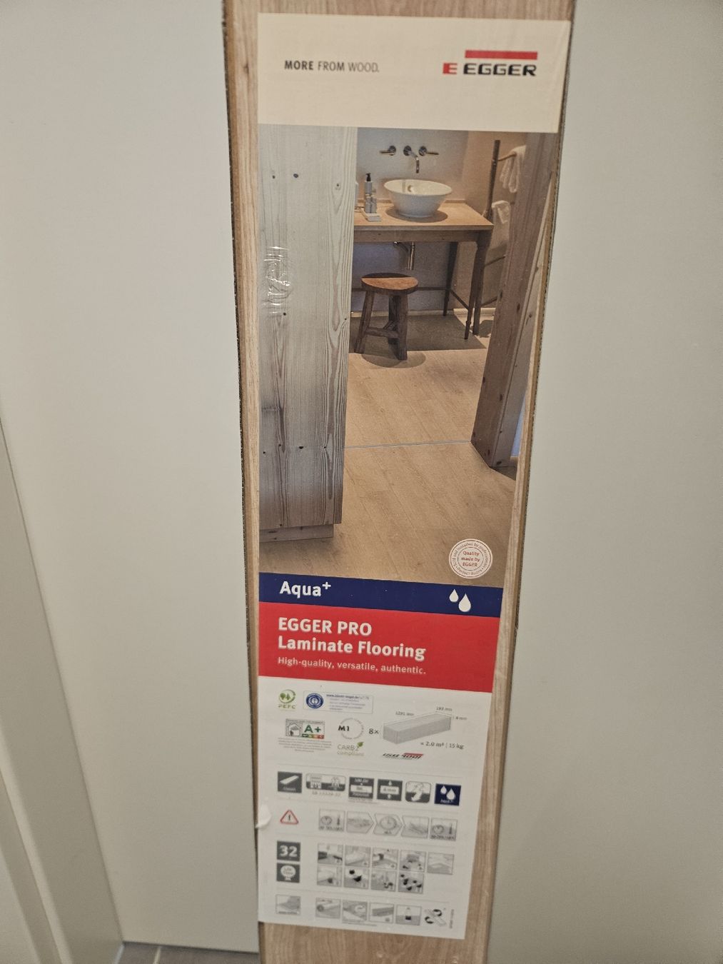 Bodenbeläge: Egger PRO Laminat – Neu (gemäss Beschreibung) aus Herisau von Jimmy23