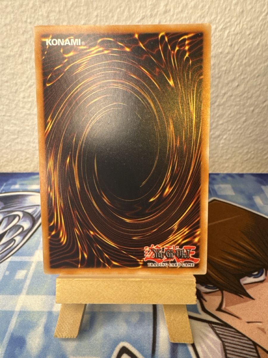 Yugioh Carte collezionabili: Yu-Gi-Oh! Eindringlinge Der Finsternis / IOC-25th / Secret – Usato da Herzogenbuchsee venduto da TCG-High-Quality 1