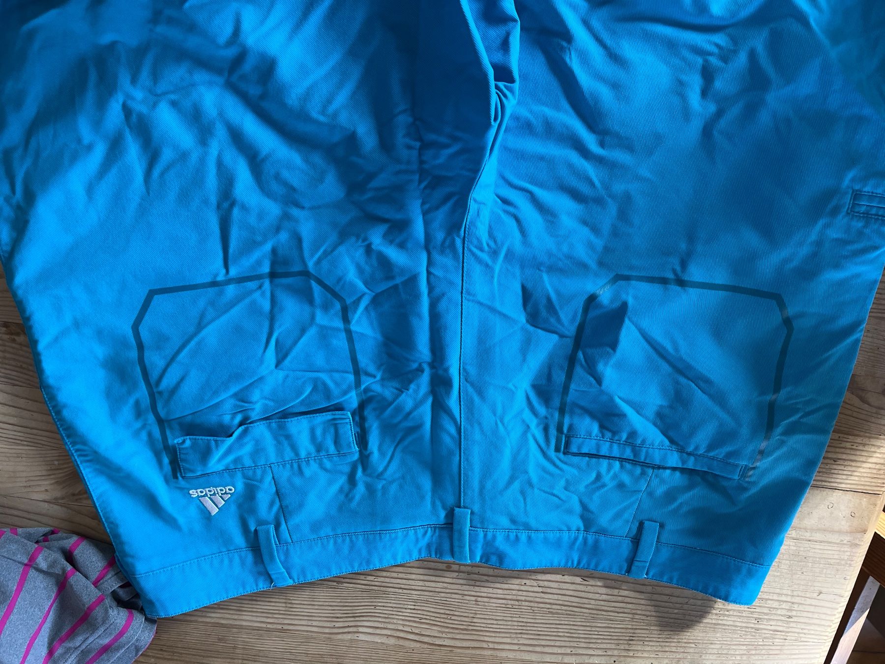 Hosen: Short turquoise Taille 54 patricia – Gebraucht aus Veyrier von kimedovapa 2