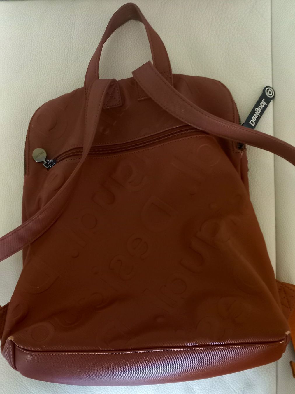 Desigual Zaini: Rucksack Desigual Braun – Usato da Würenlos venduto da fanfan67 1