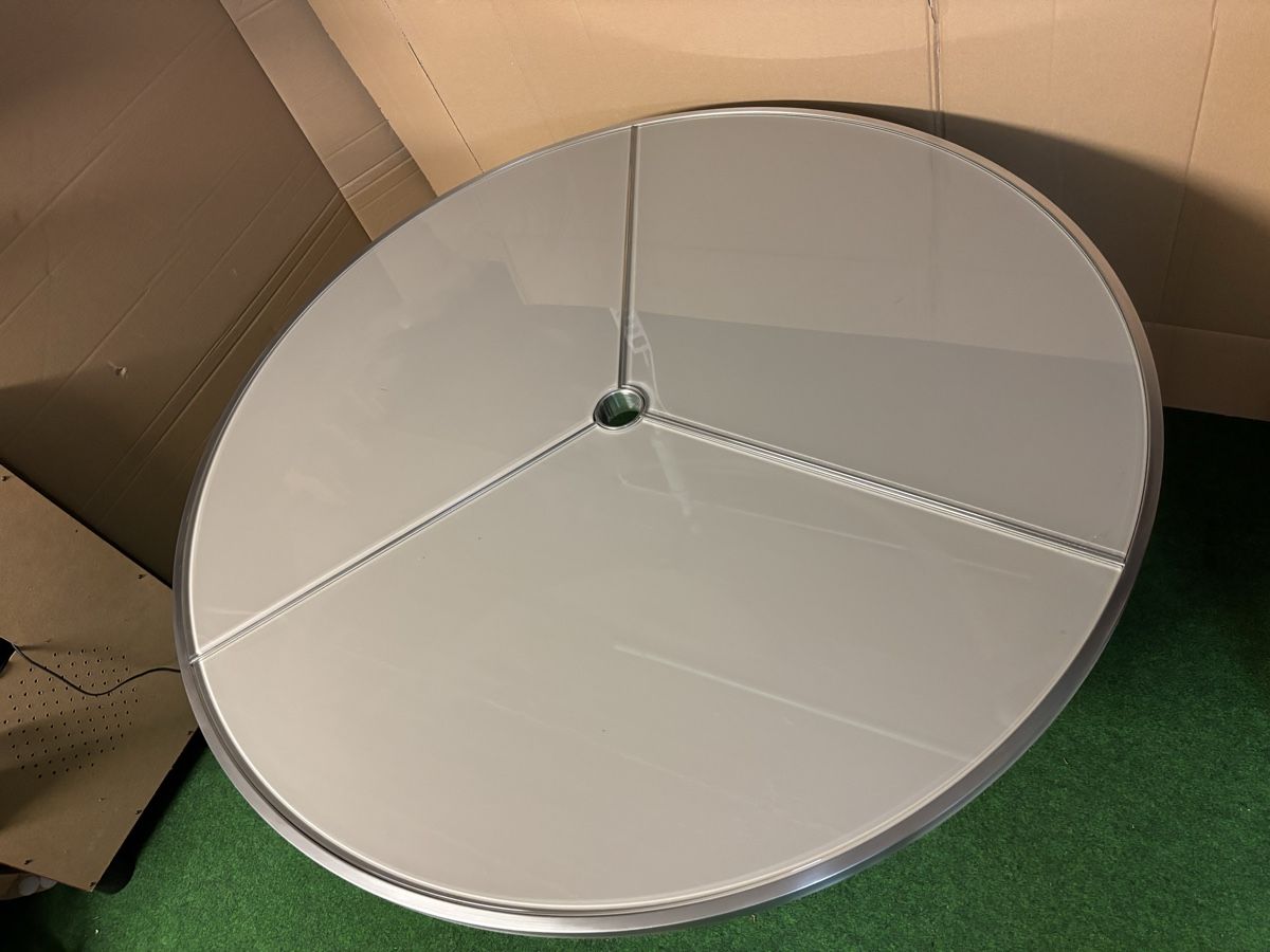 Tischset: Balkonset Tisch und Stuhl – Gebraucht aus Zug von Deks 5