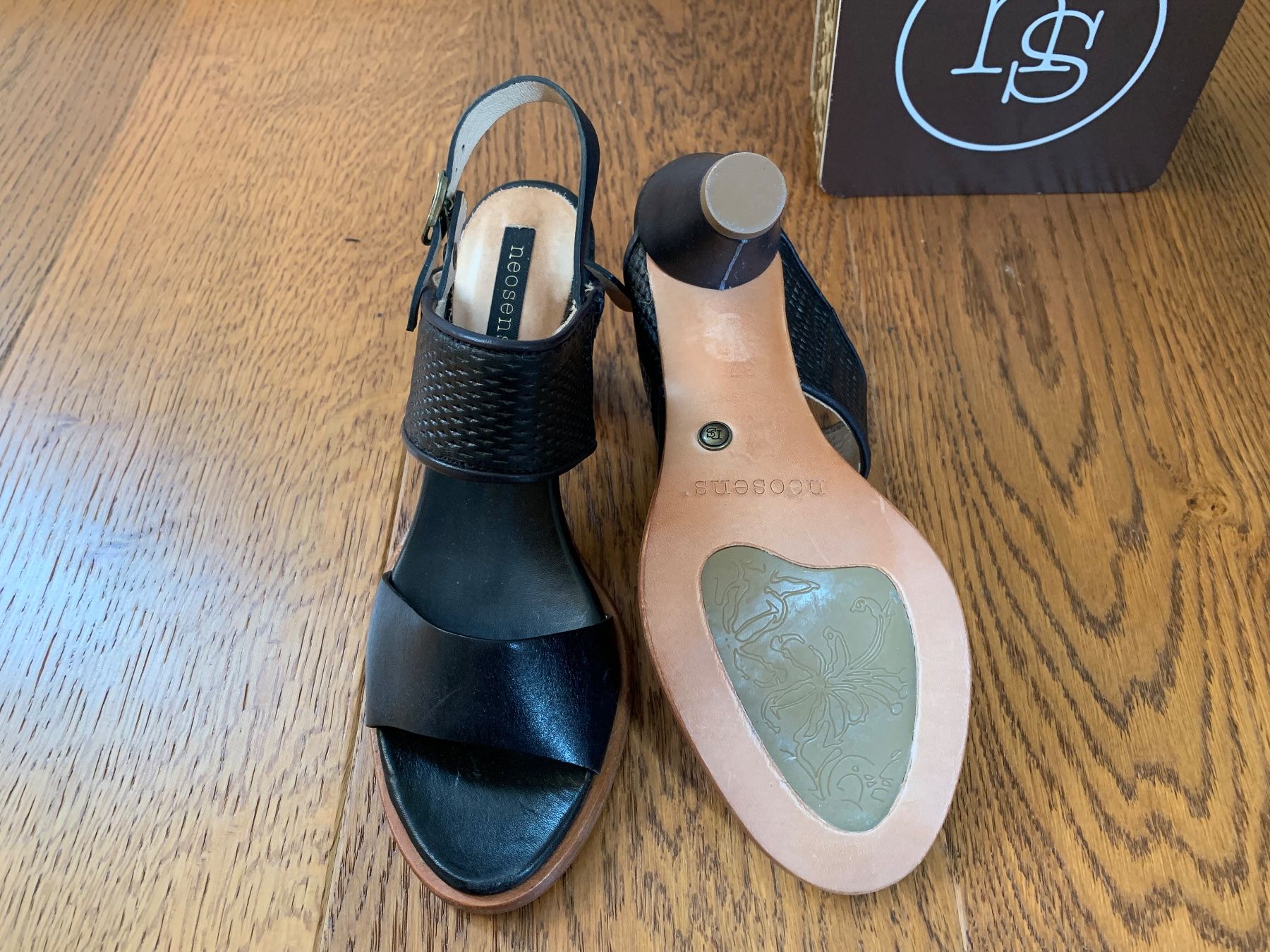 Neosens Scarpe da donna: Neosens Montua 996 black Gr.37 – Nuovo (secondo la descrizione) da Zürich venduto da finsti 4