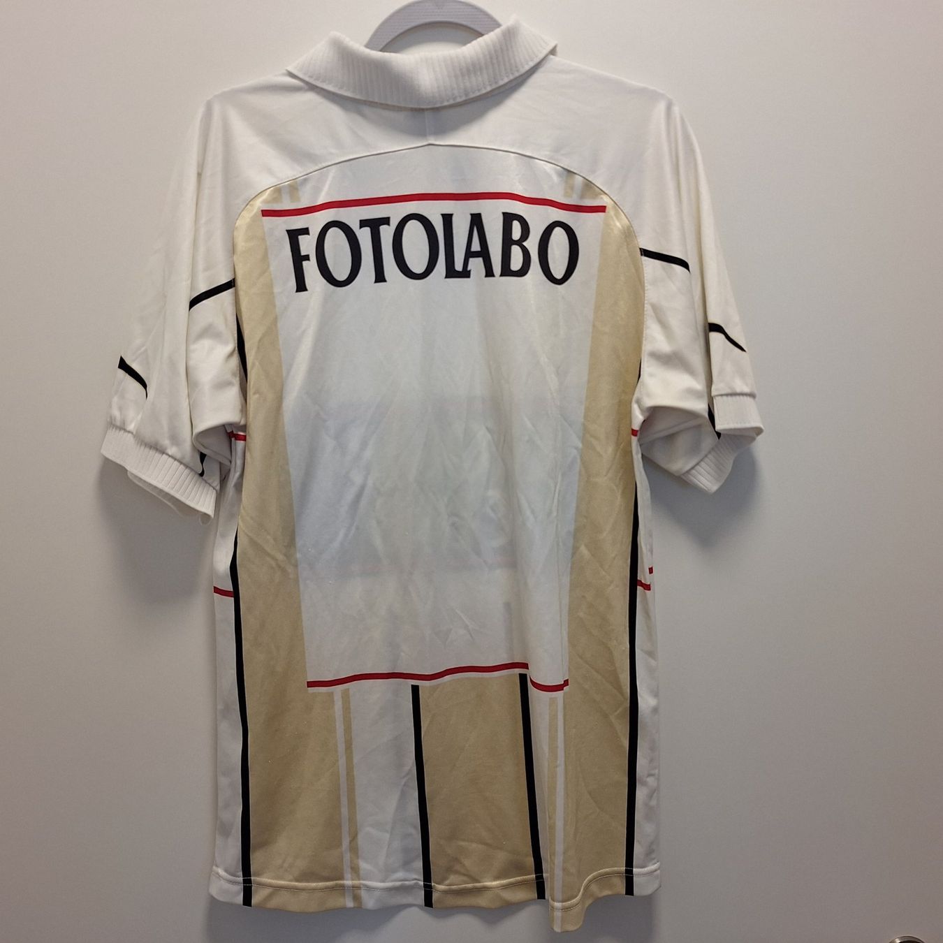 Canottiere & Pantaloni: Kronos Xamax L-XL Away – Usato da Bellinzona venduto da LA-ropa-de-Juan 1