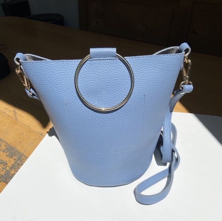 Sacs femmes: NEU SPRINGFIELD Tasche Handtasche blau – Neuf (Voir description) à Fislisbach par KolibriSecondhand 1