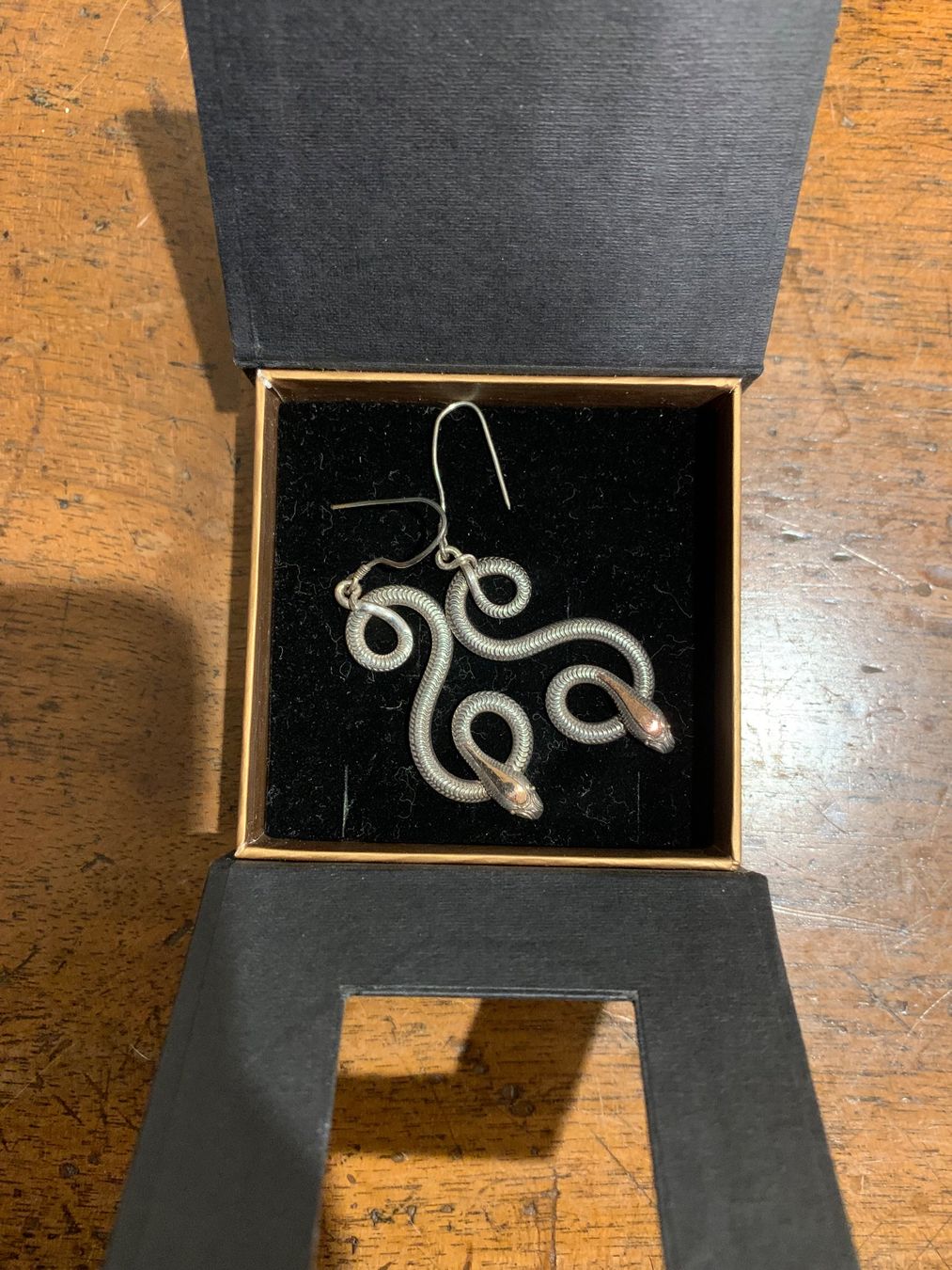 Orecchini pendenti & Orecchini a lobo: Orecchini serpente in argento 925 – Nuovo (secondo la descrizione) da Gorduno venduto da nic_8jd2