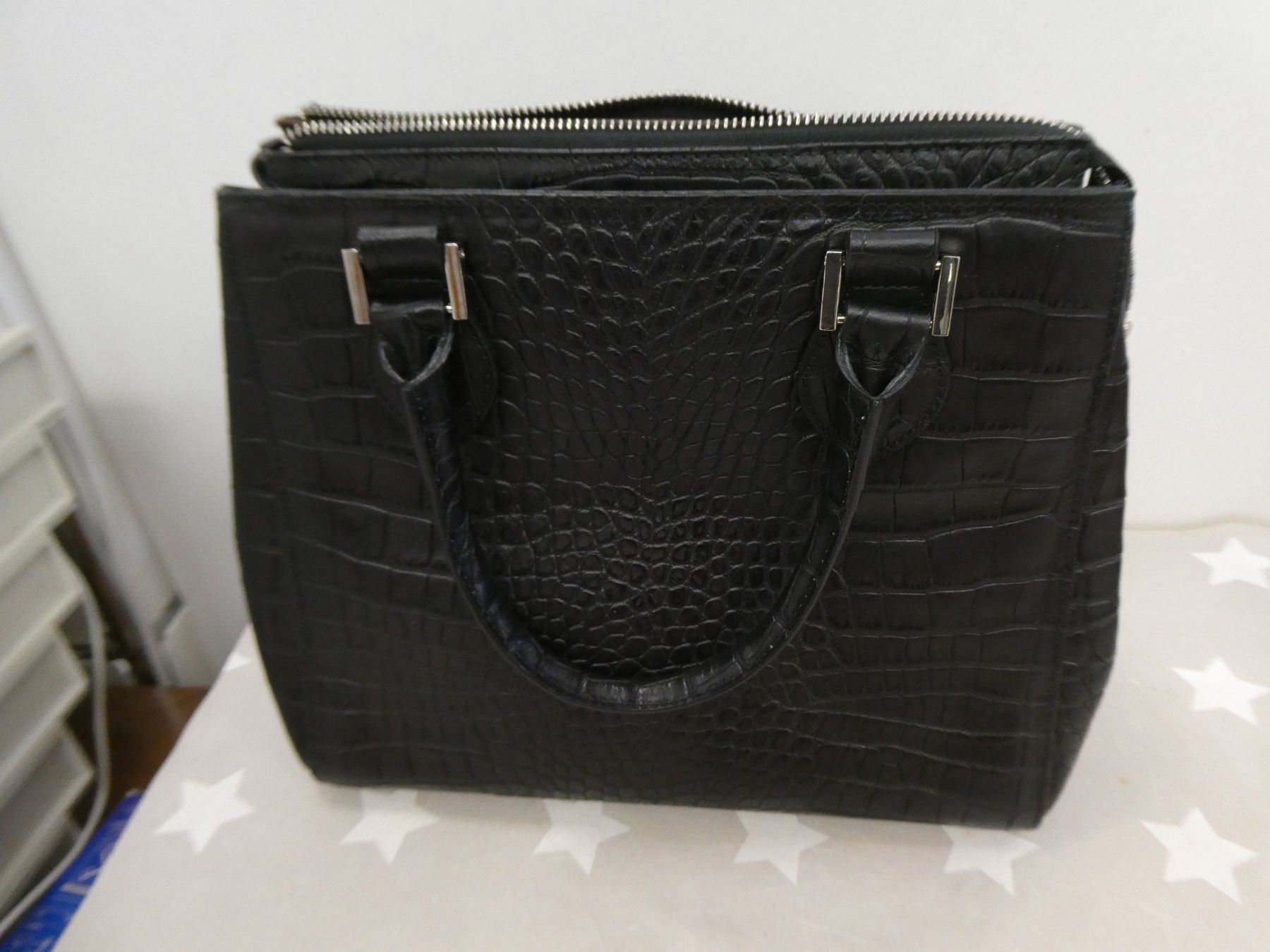07 14 Sacs femmes: Handtasche 0714 – D'occasion à Rafz par Powacaddy