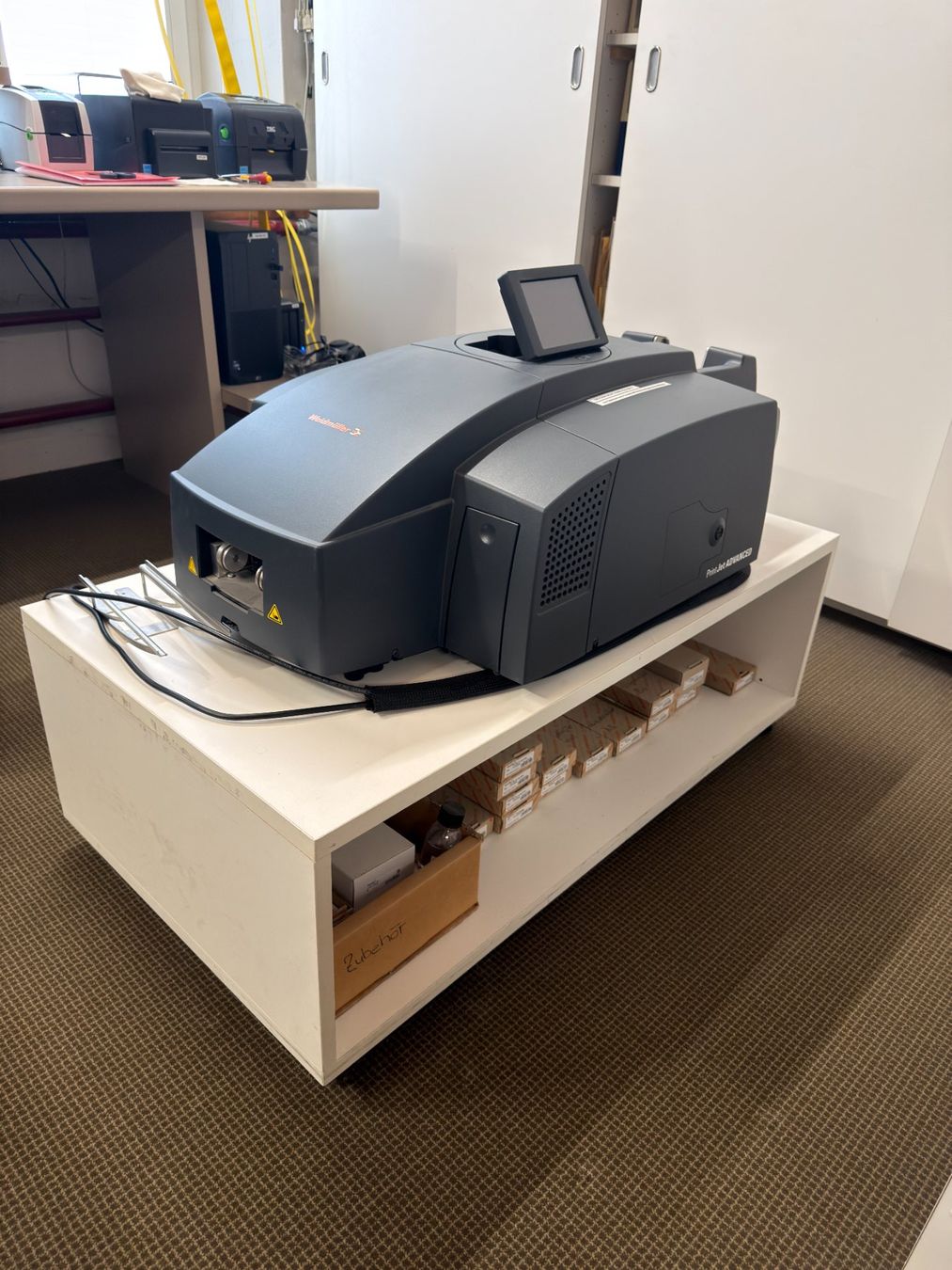 Componenti elettronici: Weidmüller PrintJet Advanced mit Zubehör & Möbel – Difettoso da Bäretswil venduto da rbo_hs86