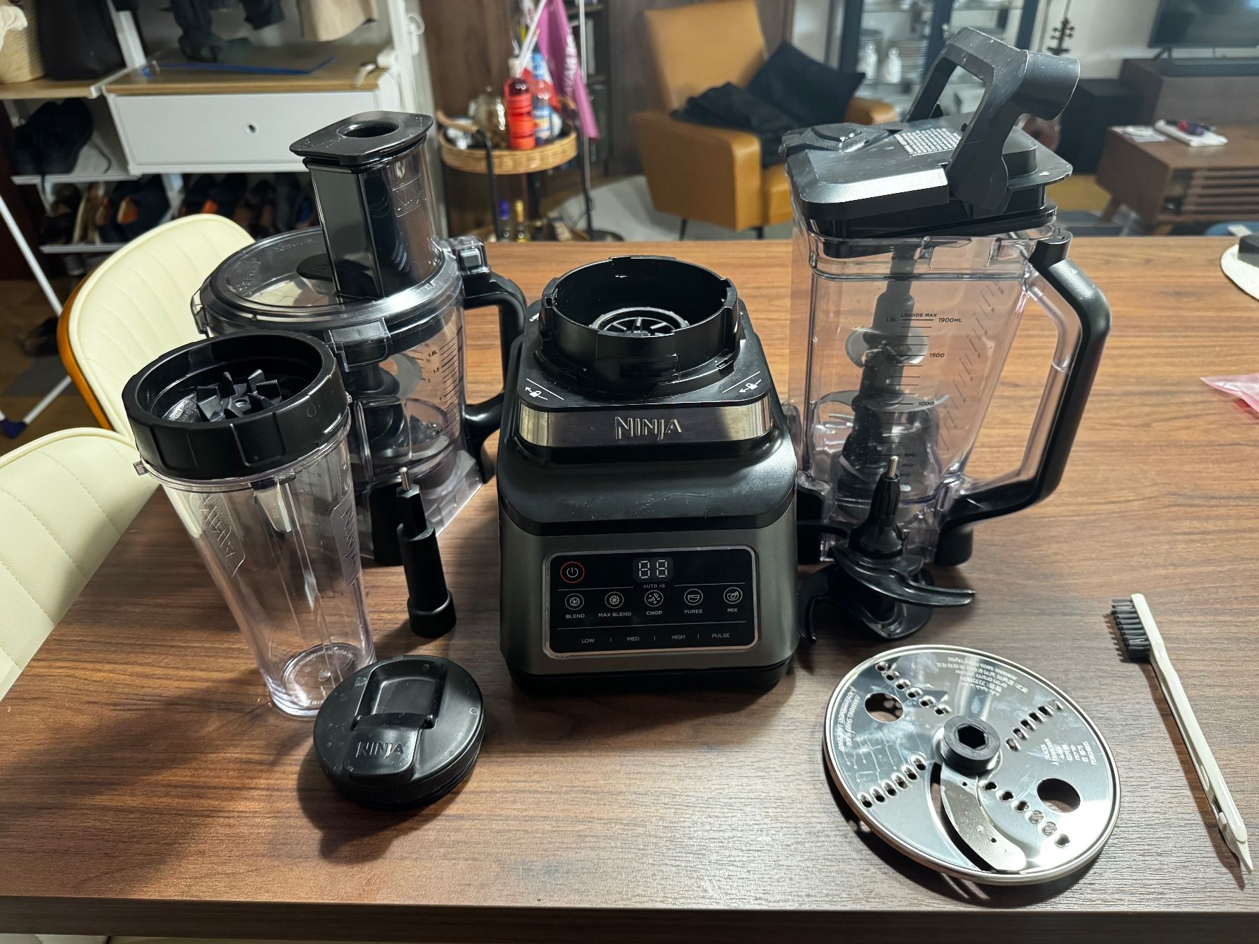 Elettrodomestici da cucina: NINJA Food Processor Blender Set – Usato da Nyon venduto da hms_t9wl