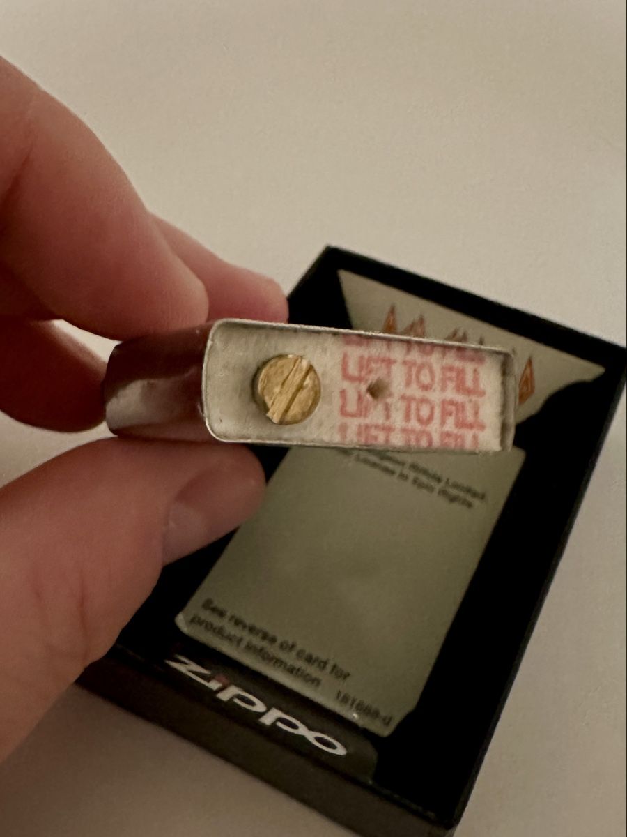 Zippo Feuerzeuge: Zippo - Def Leppard – Neu (gemäss Beschreibung) aus Greifensee von madskull86 2