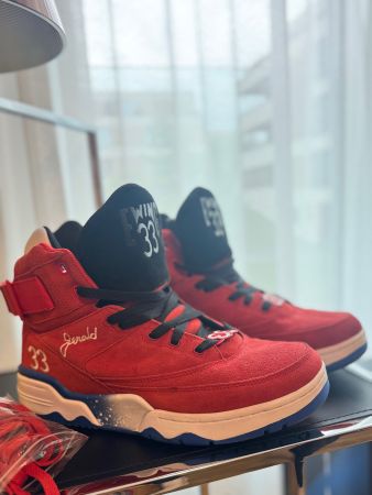 Kultige Patrick Ewing Sneakers