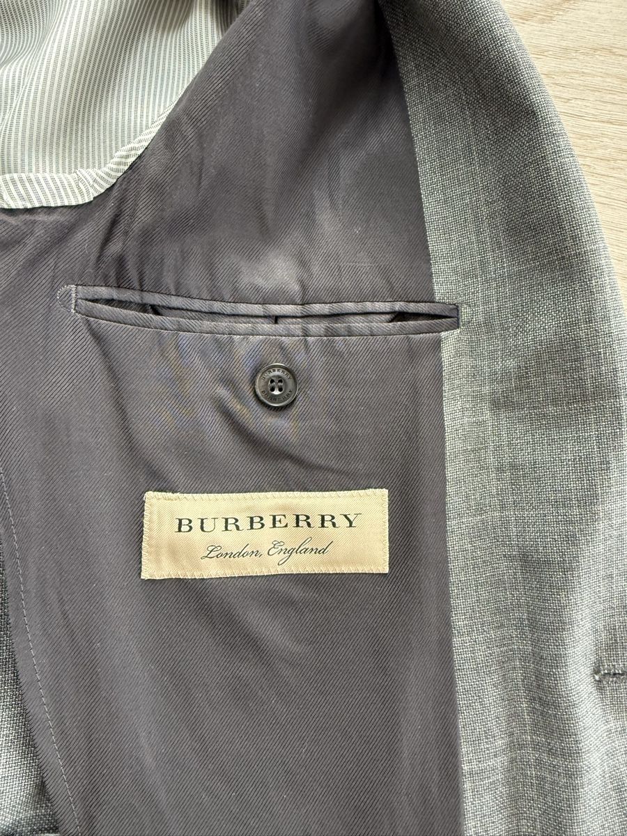 Burberry Anzüge: Costume Burberry 46R – Gebraucht aus wollerau von abaaaa92 2