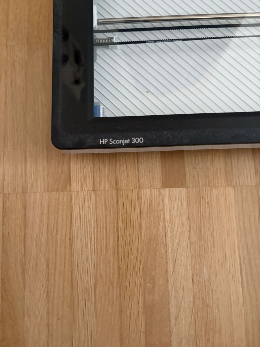 Hewlett Packard Scanneurs: HP Scanjet 300 Flachbettscanner  – D'occasion à Kloten par fjehle72 2