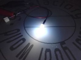LED 5mm, diffus kaltweiss, verkabelt 12V