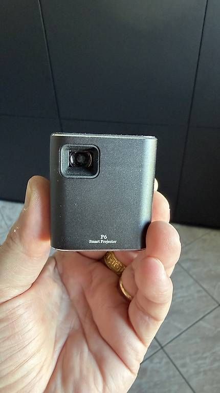 Proiettori: Pocket Beamer mini P6 – Usato da Hoeri venduto da negoziation