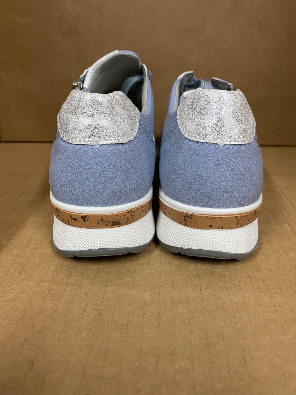 Damenschuhe: Sneaker blau (Wonderwalk) Grösse 39 – Neu (gemäss Beschreibung) aus Eschlikon TG von ArtRec 4