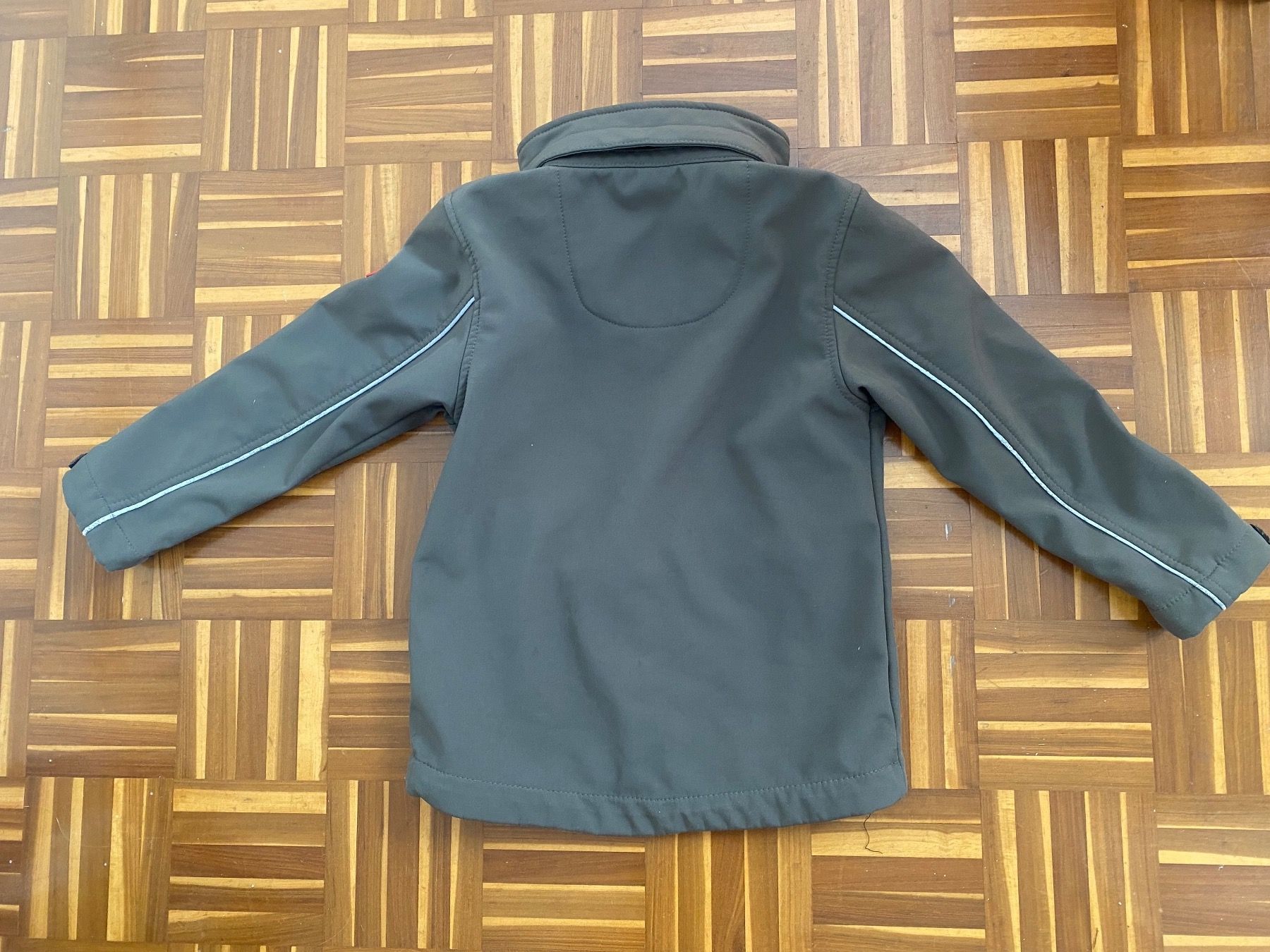 Giacche & Cappotti: OUTDOOR EXPLORE Softschell Jacke, Gr.110-116 – Usato da Vezia venduto da luce2011 5