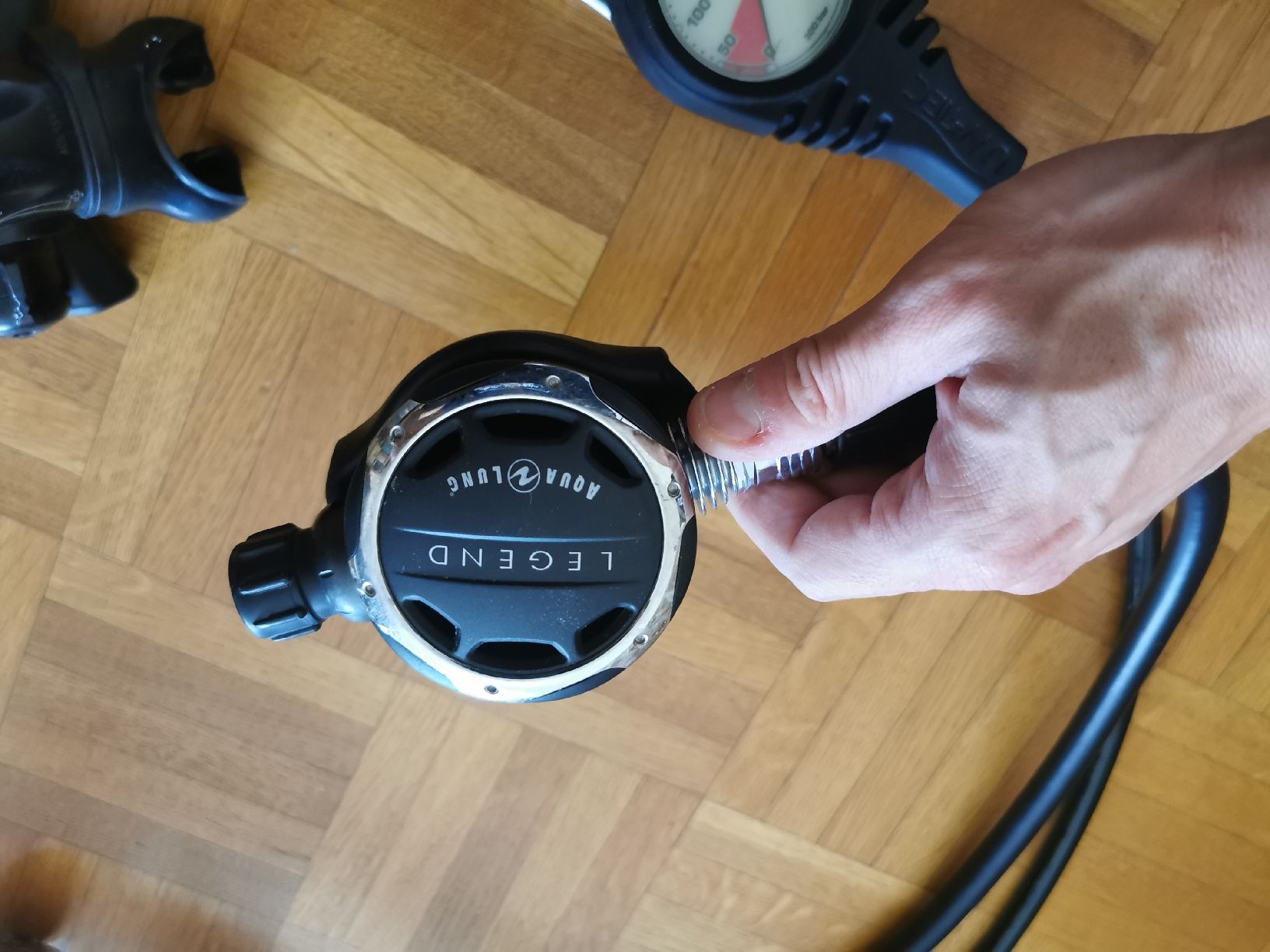 Respiratori & Giubbotti: Kit détendeurs de plongée Aqualung – Usato da Montreux venduto da sme_nw6w 7