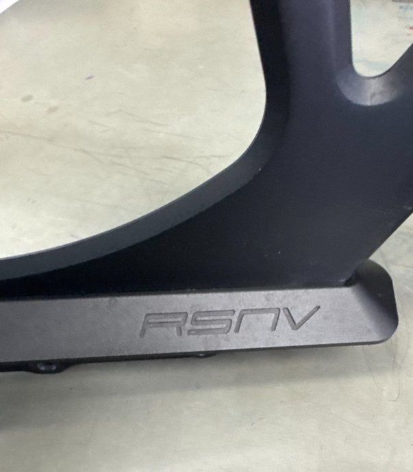 Porsche Alle Autoersatzteile: Porsche 718 GT4 Wing Risers RSNV Spoiler – Gebraucht aus Oberuzwil von Auto-Hilber 2