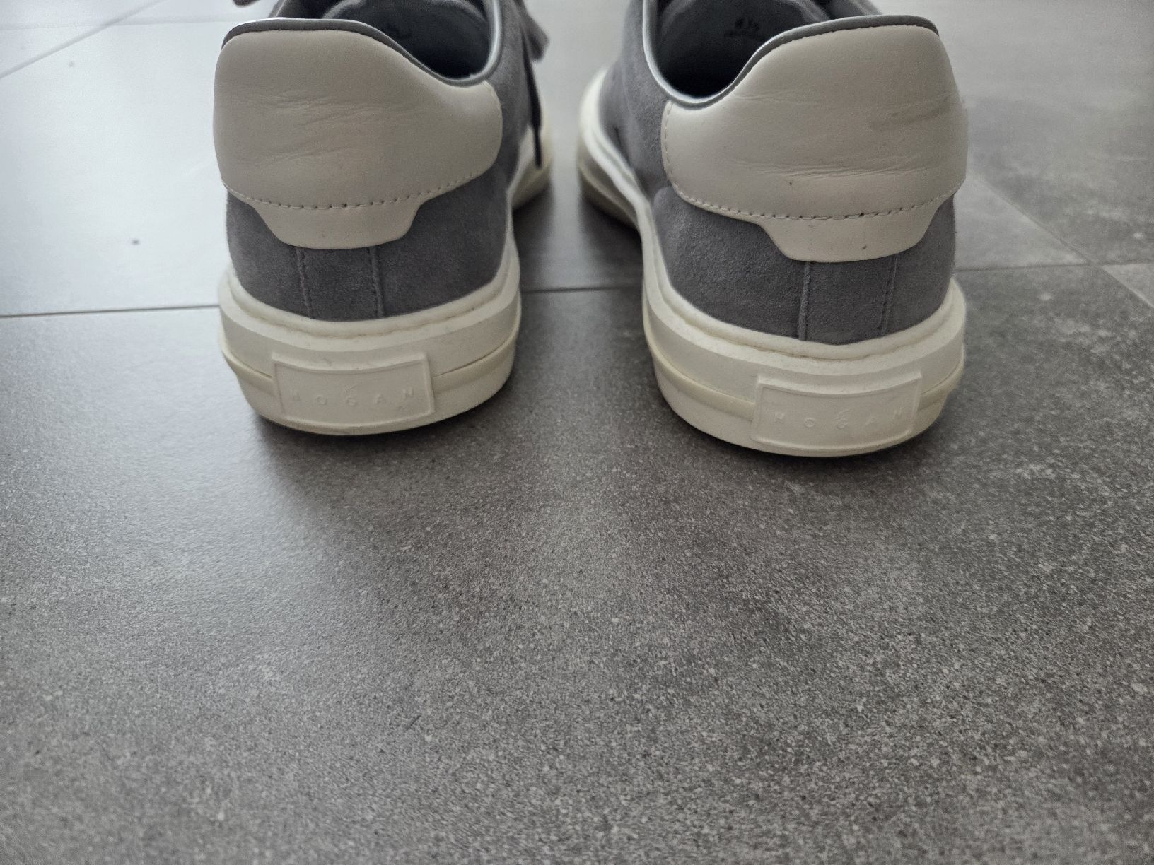 Scarpe da uomo: Hogan Sneaker Grau – Nuovo (secondo la descrizione) da Möhlin venduto da zille_bs 2