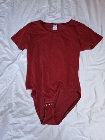 Roter T-Shirt Body von Blue Motion Grösse M