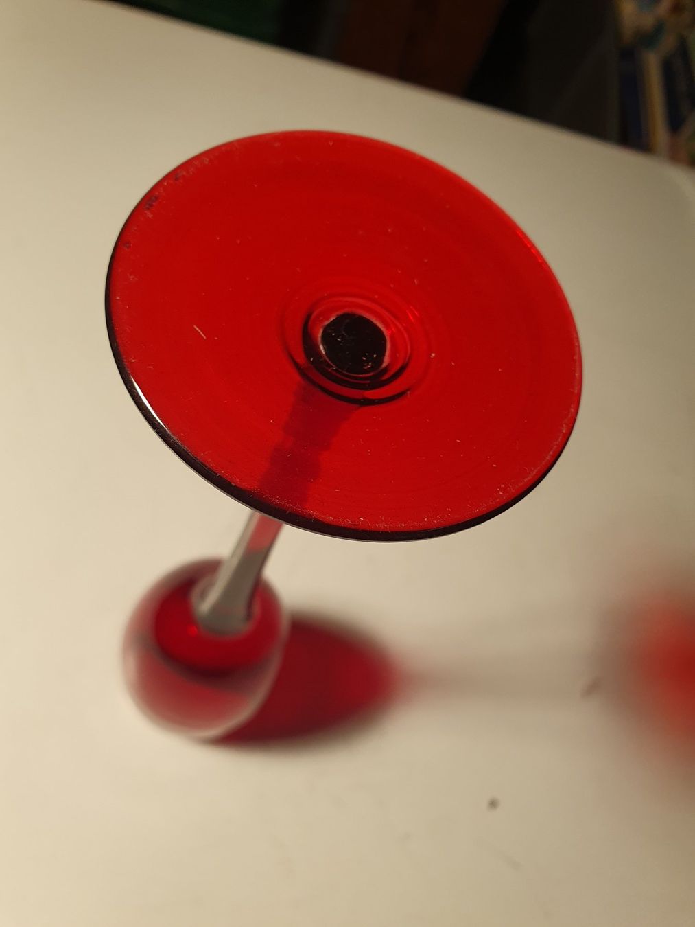 Bicchieri: Champagnerglas rot – Usato da Zürich venduto da loosebone 5