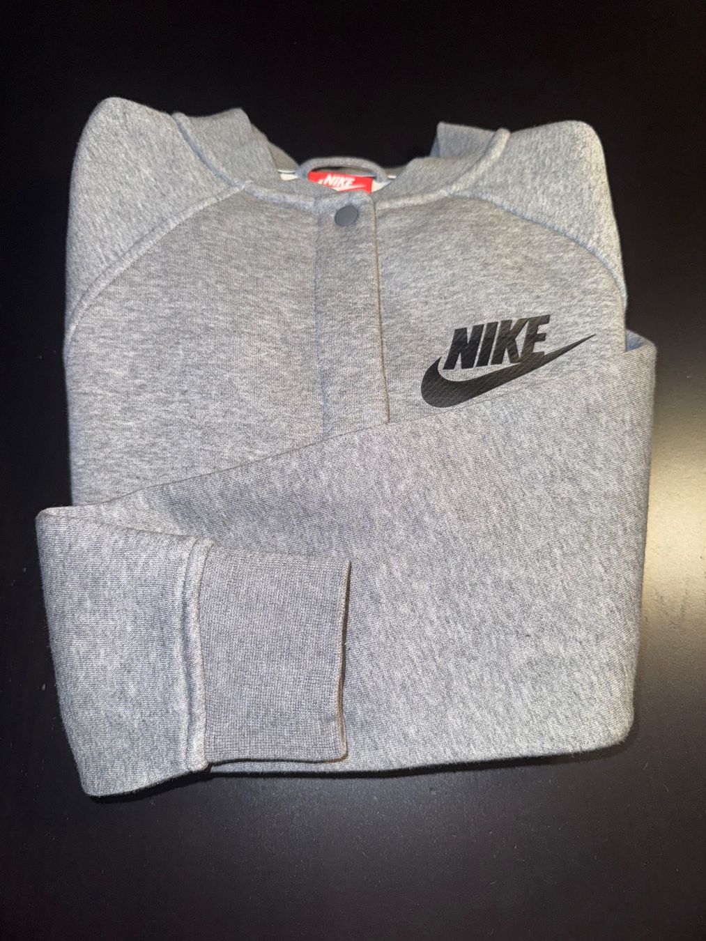 Nike Jacken: Nike Jacke Grösse S Top Zustand – Neu (gemäss Beschreibung) aus Zürich von Jen10 6