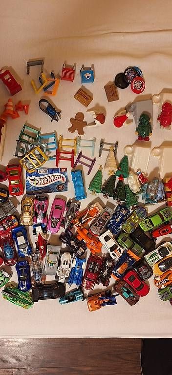 Jouets: Hot Wheel Autos – D'occasion à Kölliken par minimeee 3