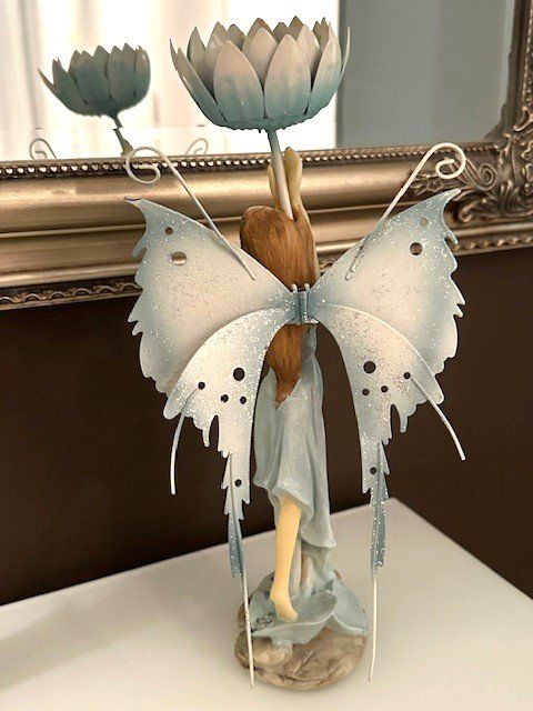 Statuette: *   ELfeNtaNz  * – Usato da Winkel venduto da zeho 6