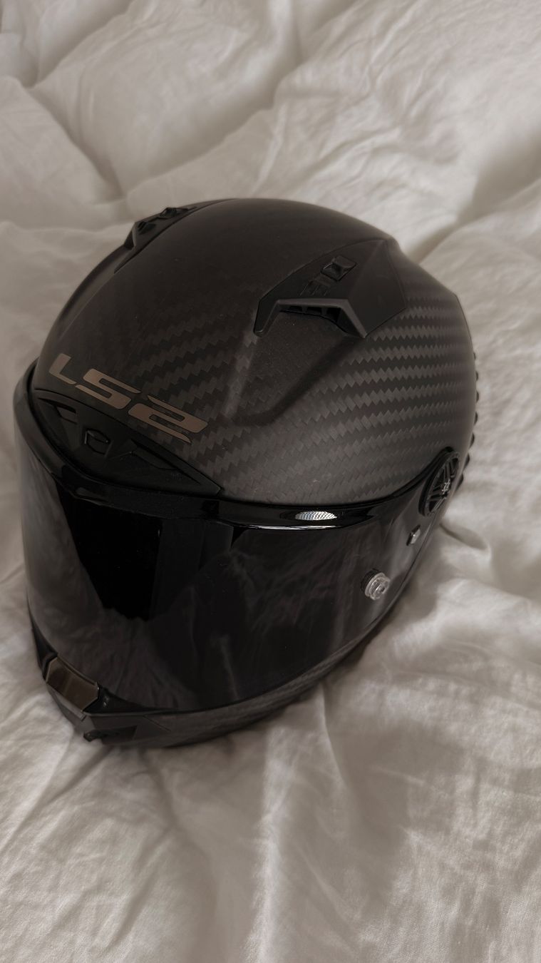 Caschi & visiere: LS2 Thunder Carbon Helm Grösse M – Nuovo (secondo la descrizione) da Zürich venduto da dylanzrh 1