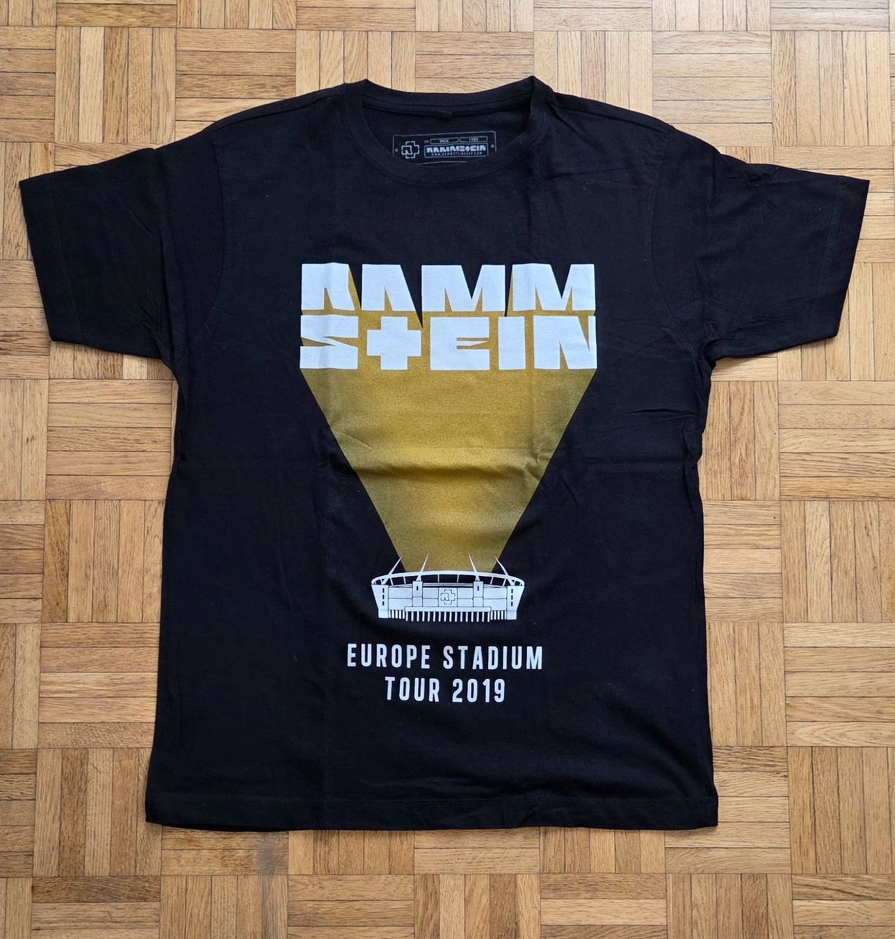T-shirt: Rammstein T-Shirt Stadium Tour 2019 – Usato da Brüttisellen venduto da ruebli-fan13