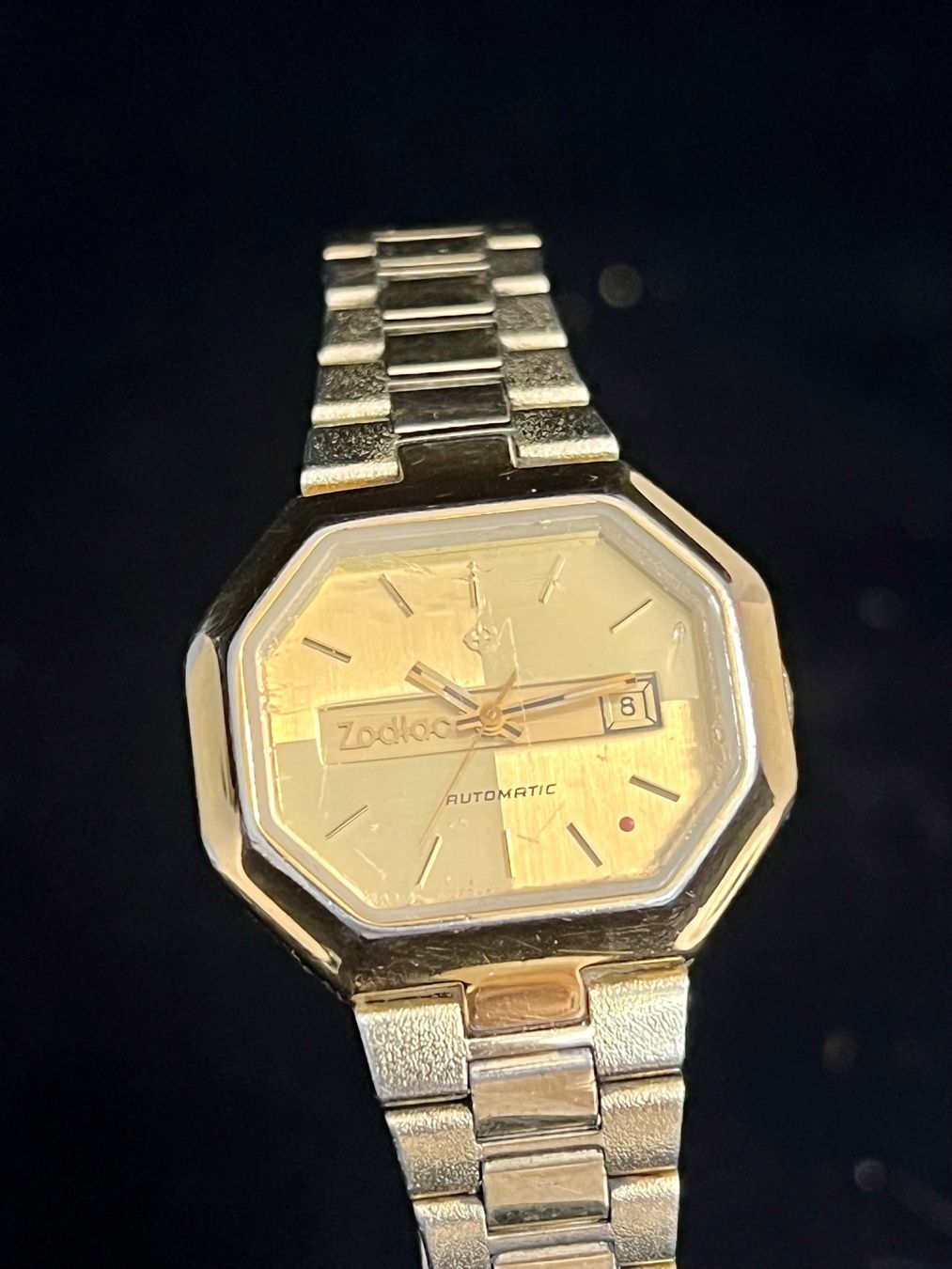 Zodiac Montres: Zodiac plaqué or Automatic date – D'occasion à Sion par ROBY_ROBY_ROBY