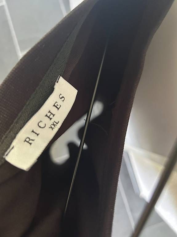 T-Shirts: Riches Paris T-Shirt schwarz – Gebraucht aus Schaffhausen von nicola.wo 2