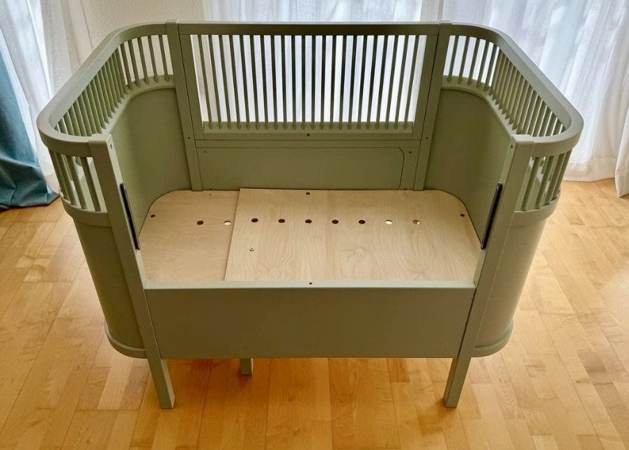 Lits: Sebra Bett (mitwachsend, dänischer Designklassiker) – D'occasion à Uitikon Waldegg par Malou85 2