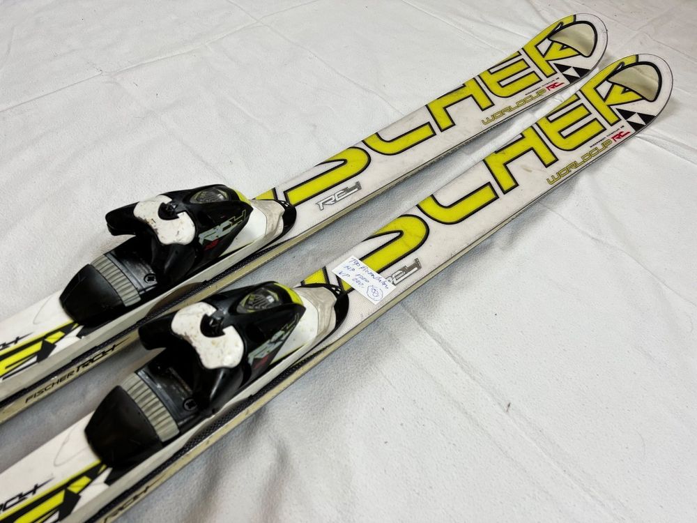FISCHER RC4 スキー 180cm ビンディング付き FISCHER RC4 スキー 180cm ビンディング付き