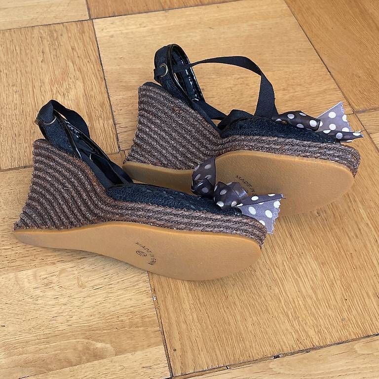 Scarpe da donna: Sommerschuhe Keilabsatz 36 – Nuovo e nell'imballaggio originale da Luzern venduto da labouche78 1