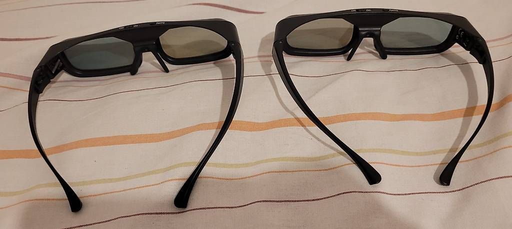 Occhiali & Lenti: Epson 3D Brille 2 Stück – Usato da St. Gallen venduto da igo_k986 3