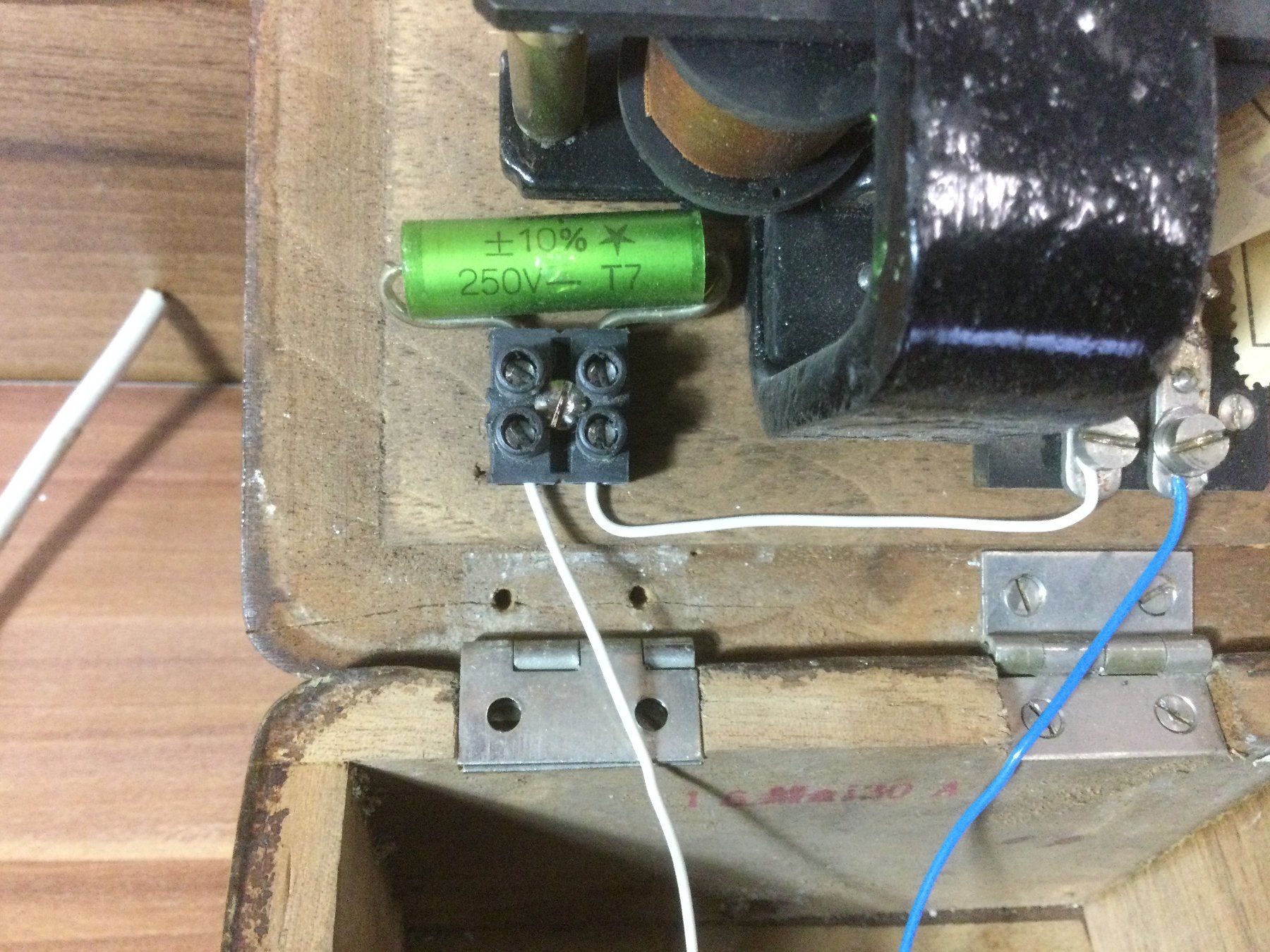 Attrezzi da lavoro: Antike Telefon oder Tür Glocke - Klingel – Usato da Wangen SZ venduto da kuriosum12 2
