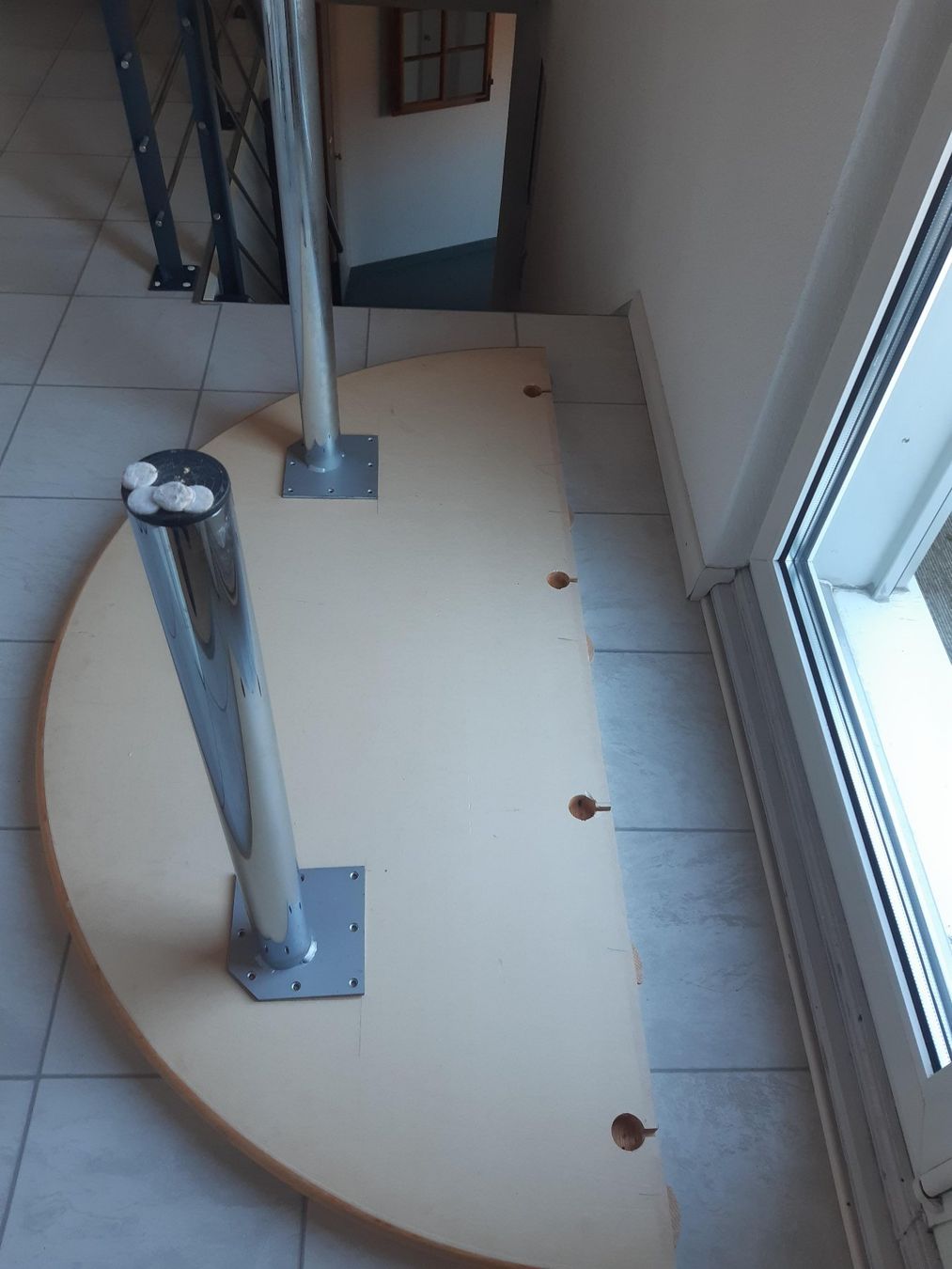 Tavoli: Tisch rund 150 CM Durchmesser – Usato da Altstätten SG venduto da Hampi31 3