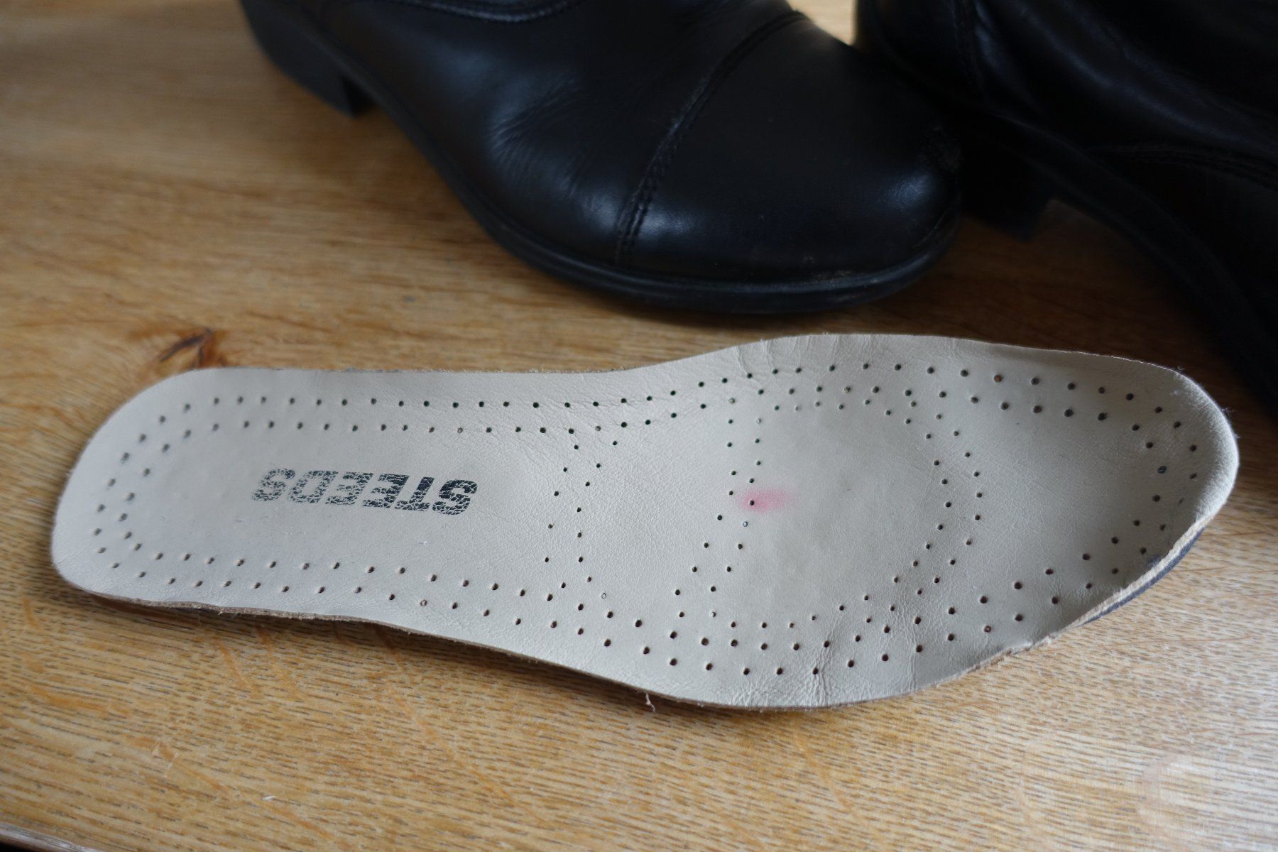 Felix Bühler Scarpe per ragazze: Reitstiefelette Steeds Grösse 37, wenig gebraucht – Usato da Zürich venduto da magicpegasus 4