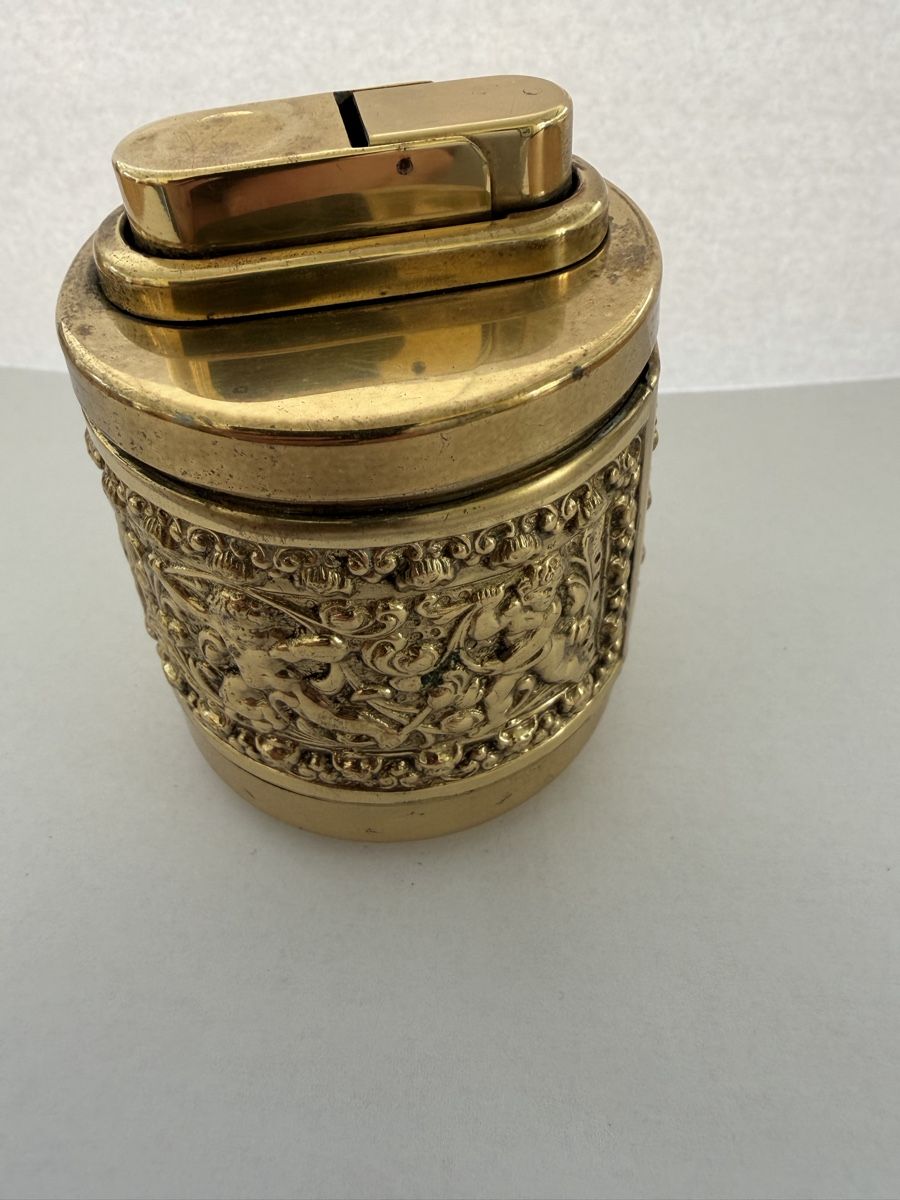 Accendini: Briquet de Table vintage  – Usato da Echallens venduto da JAR69 2