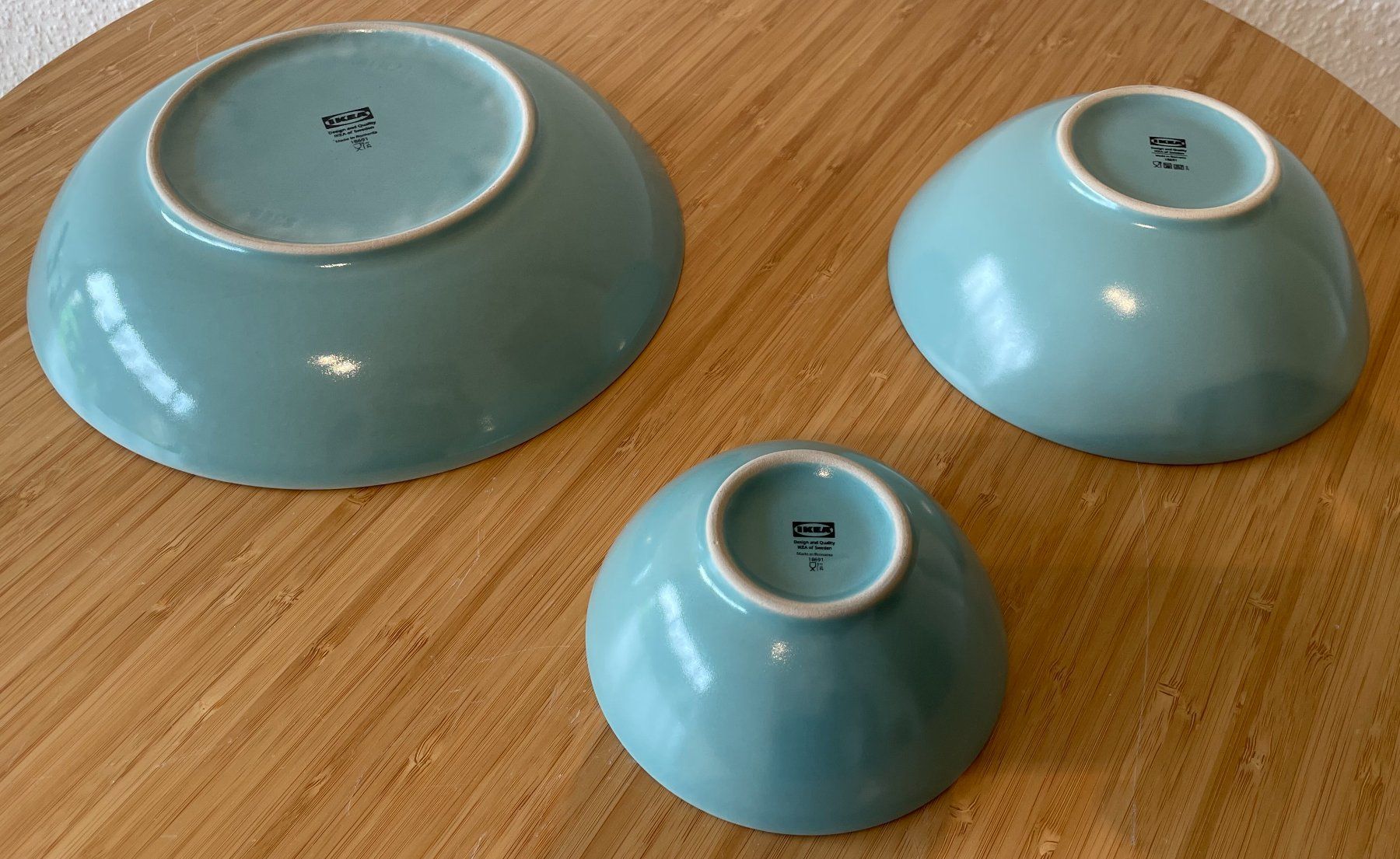 Ikea Set di piatti: IKEA Tableware Set 63 Pieces, Aqua/Turquoise: Plates + Bowls – Usato da Basel venduto da JohnnyCrash 2