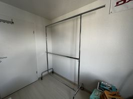 Kleiderständer Chrom mit Rollen Breite 150cm gut erhalten