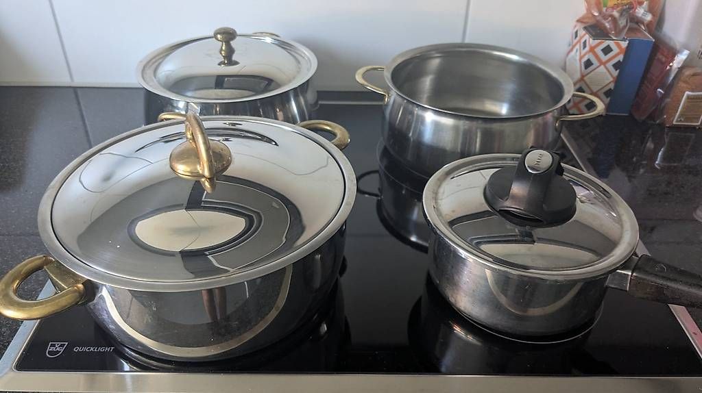 Padelle: Pfannenset mit Sandwichböden – Usato da Zürich venduto da nat_zjl8 1