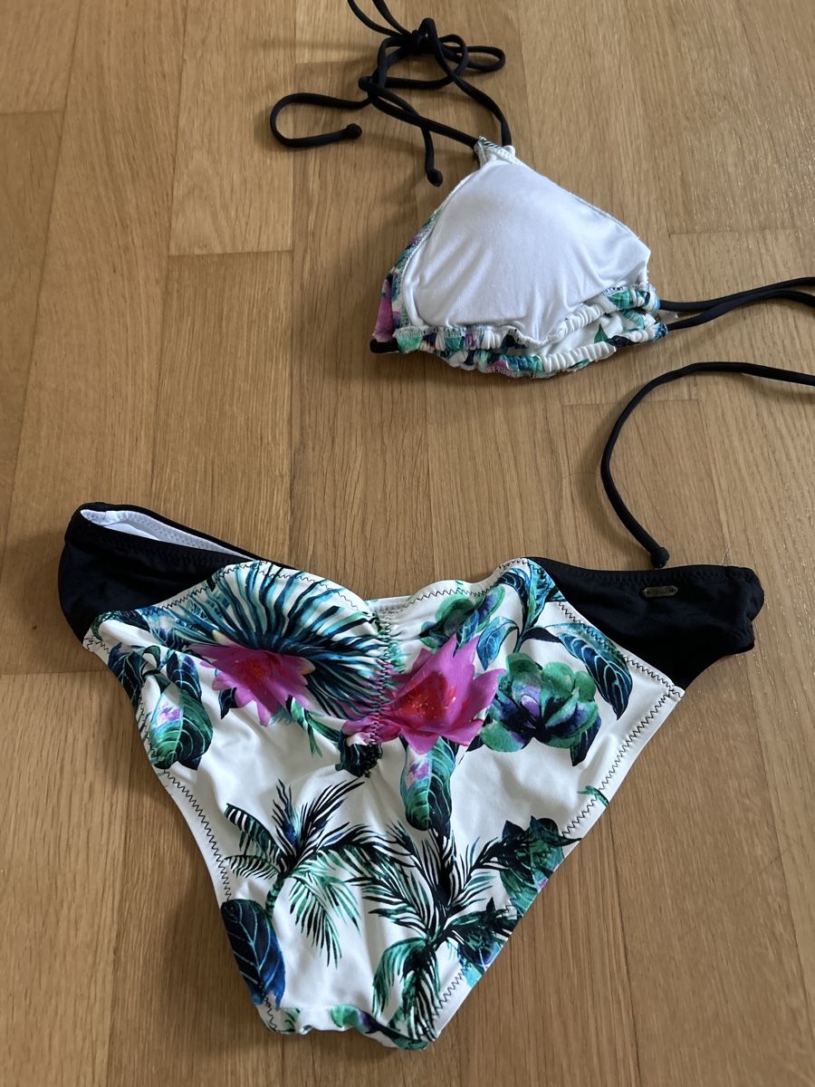 Rip Curl Costumi da bagno & Bikini: Ripcurl bikini small – Usato da Adliswil venduto da mollymoo 1