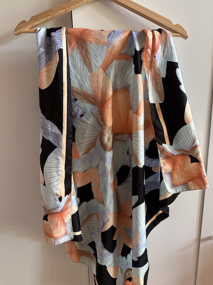 H&M Foulards, Tücher & Schals: Tuch Schal – Gebraucht aus Münsingen von Secondhand89